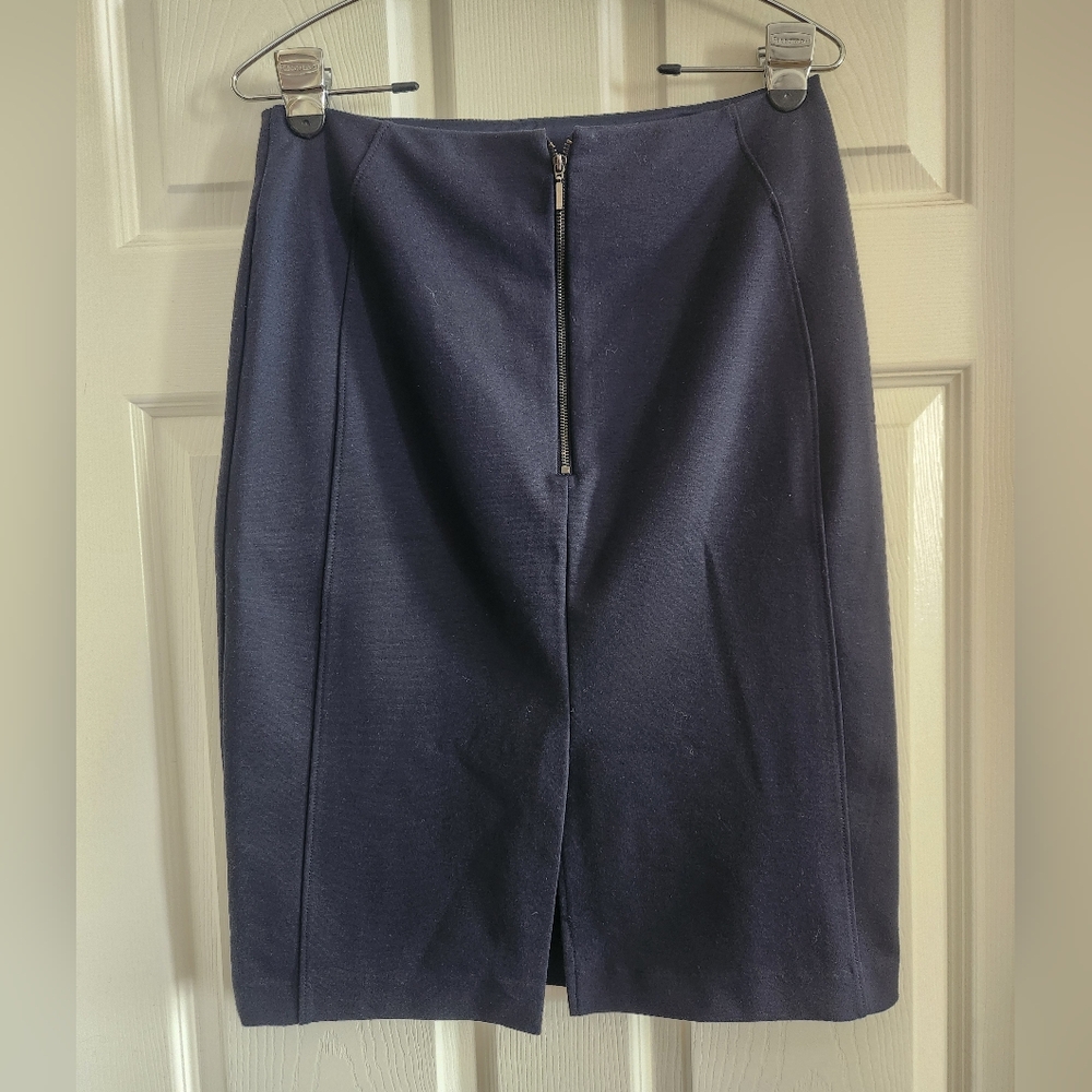 Chic Navy Pencil Skirt with Front Zipper
